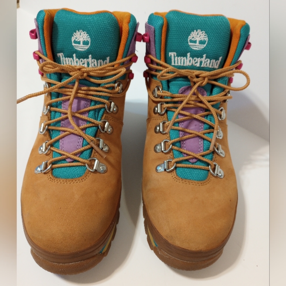 Timberland Euro Hiker Boot SZ 8 in Wheat w/Turquoise Pink Purple